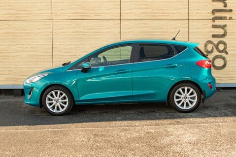 Ford Fiesta TITANIUM 16