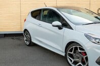 Ford Fiesta ST-3 10