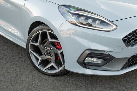 Ford Fiesta ST-3 4