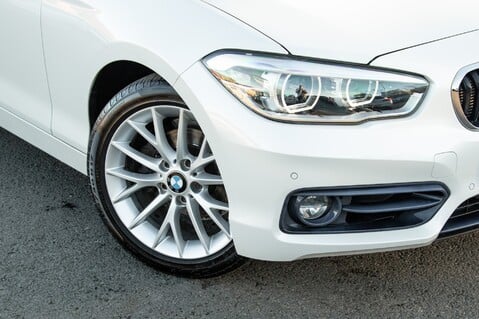 BMW 1 Series 118I SPORT 3