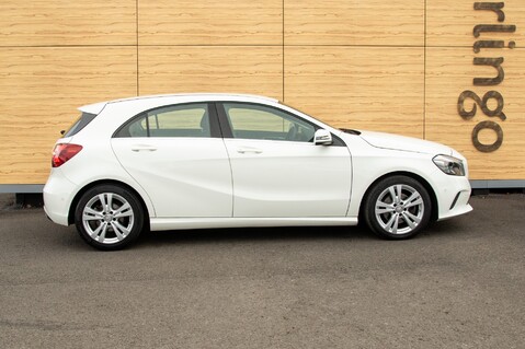 Mercedes-Benz A Class A 180 SPORT PREMIUM 15