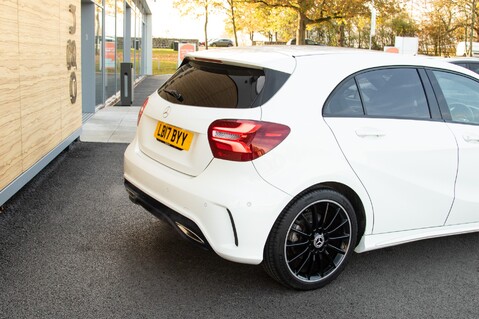 Mercedes-Benz A Class A 200 D AMG LINE PREMIUM 10