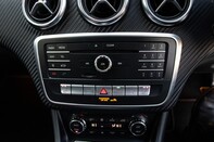 Mercedes-Benz A Class A 200 D AMG LINE PREMIUM 33