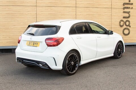 Mercedes-Benz A Class A 200 D AMG LINE PREMIUM 4