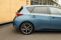 Toyota Auris VVT-I DESIGN 11