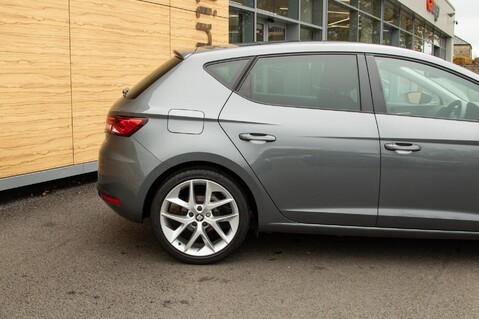 SEAT Leon ECOTSI FR TECHNOLOGY 11