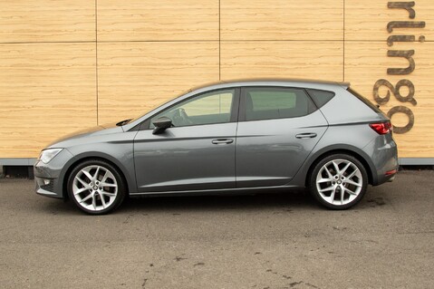 SEAT Leon ECOTSI FR TECHNOLOGY 16