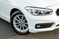 BMW 1 Series 116D SE BUSINESS 3