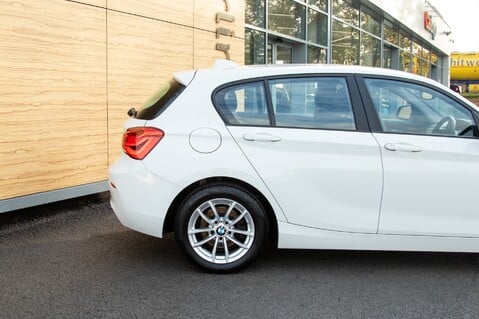 BMW 1 Series 116D SE BUSINESS 11