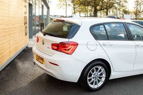 BMW 1 Series 116D SE BUSINESS 10