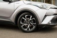 Toyota C-HR DYNAMIC 2