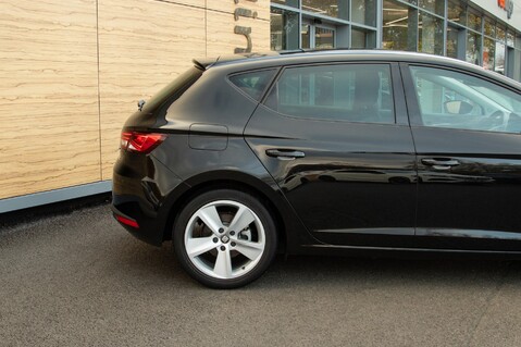 SEAT Leon TDI FR TECHNOLOGY 11