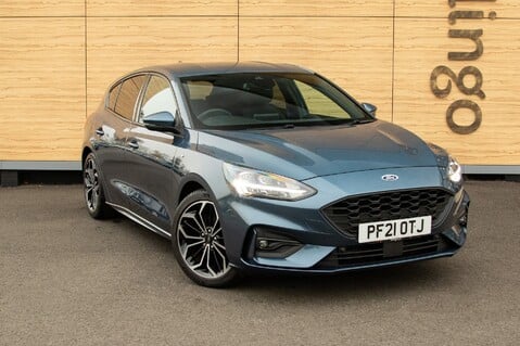 Ford Focus ST-LINE X 1