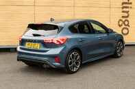 Ford Focus ST-LINE X 4