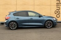 Ford Focus ST-LINE X 15