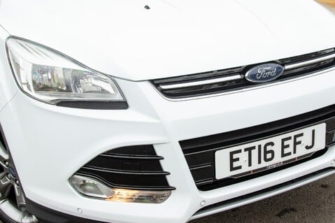 Ford Kuga TITANIUM 14