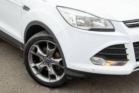 Ford Kuga TITANIUM 3