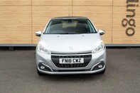 Peugeot 208 PURETECH ALLURE PREMIUM 7