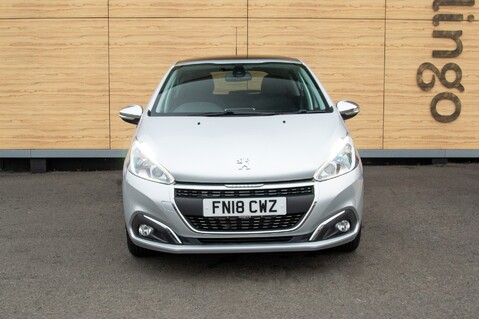 Peugeot 208 PURETECH ALLURE PREMIUM 7