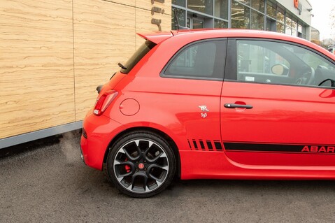 Abarth 500 595 COMPETIZIONE 11