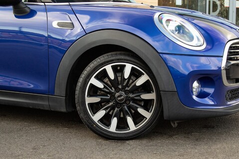 Mini Hatch COOPER 2