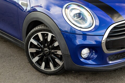 Mini Hatch COOPER 3