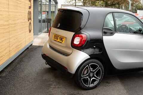 Smart Fortwo Coupe PRIME PREMIUM PLUS T 10