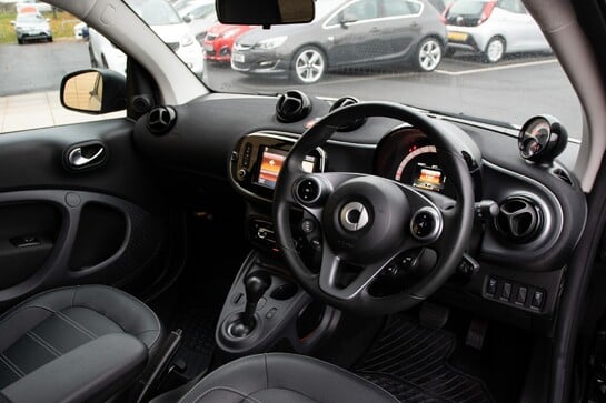 Smart Fortwo Coupe PRIME PREMIUM PLUS T