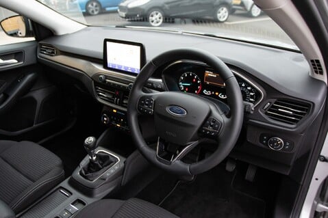 Ford Focus TITANIUM EDITION MHEV 5