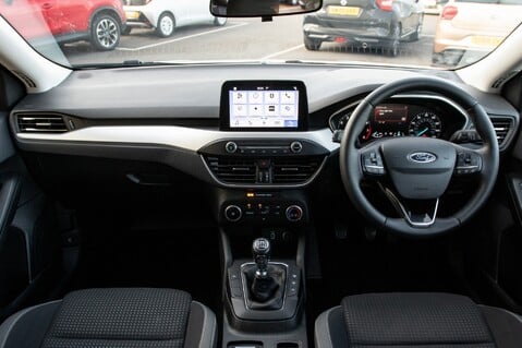 Ford Focus ZETEC 13