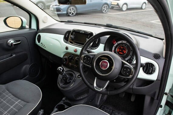 Fiat 500 LOUNGE