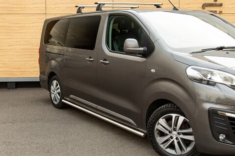 Peugeot Traveller BLUE HDI ALLURE LONG 9