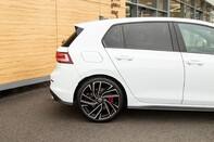 Volkswagen Golf GTI TSI DSG 11