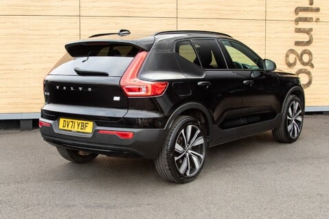 Volvo XC40 RECHARGE T5 R-DESIGN PRO 6