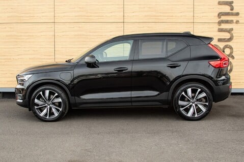 Volvo XC40 RECHARGE T5 R-DESIGN PRO 17