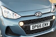 Hyundai i10 SE 14