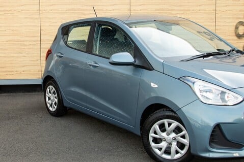 Hyundai i10 SE 9