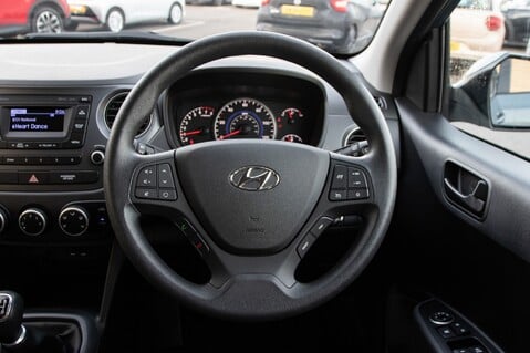 Hyundai i10 SE 23