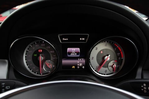 Mercedes-Benz CLA Class CLA 220 D AMG LINE 13