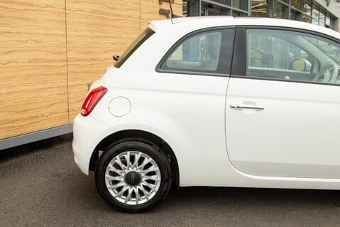 Fiat 500 LOUNGE MHEV 11