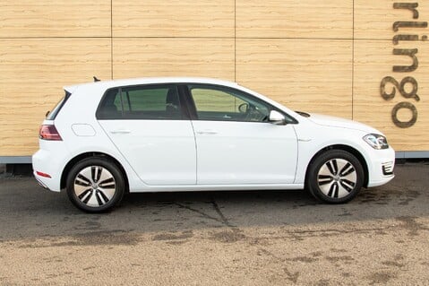 Volkswagen Golf E-GOLF 15