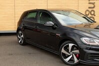 Volkswagen Golf GTI PERFORMANCE TSI DSG 9