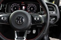 Volkswagen Golf GTI PERFORMANCE TSI DSG 21