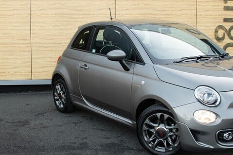 Fiat 500 SPORT MHEV 9