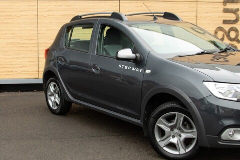 Dacia Sandero Stepway COMFORT TCE 9