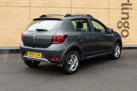 Dacia Sandero Stepway COMFORT TCE 4