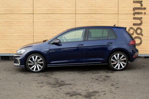 Volkswagen Golf GTE ADVANCE DSG 16