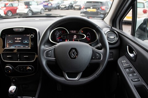 Renault Clio DYNAMIQUE S NAV TCE 23