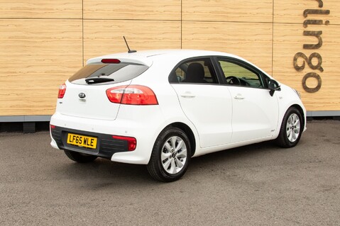 Kia Rio SR7 4