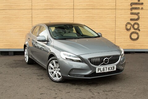 Volvo V40 T3 INSCRIPTION 1